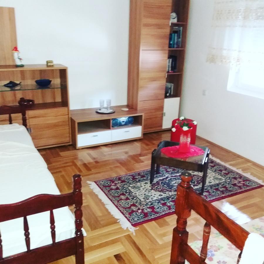 Casa De Plamenac Apartment Вирпазар Екстериор снимка